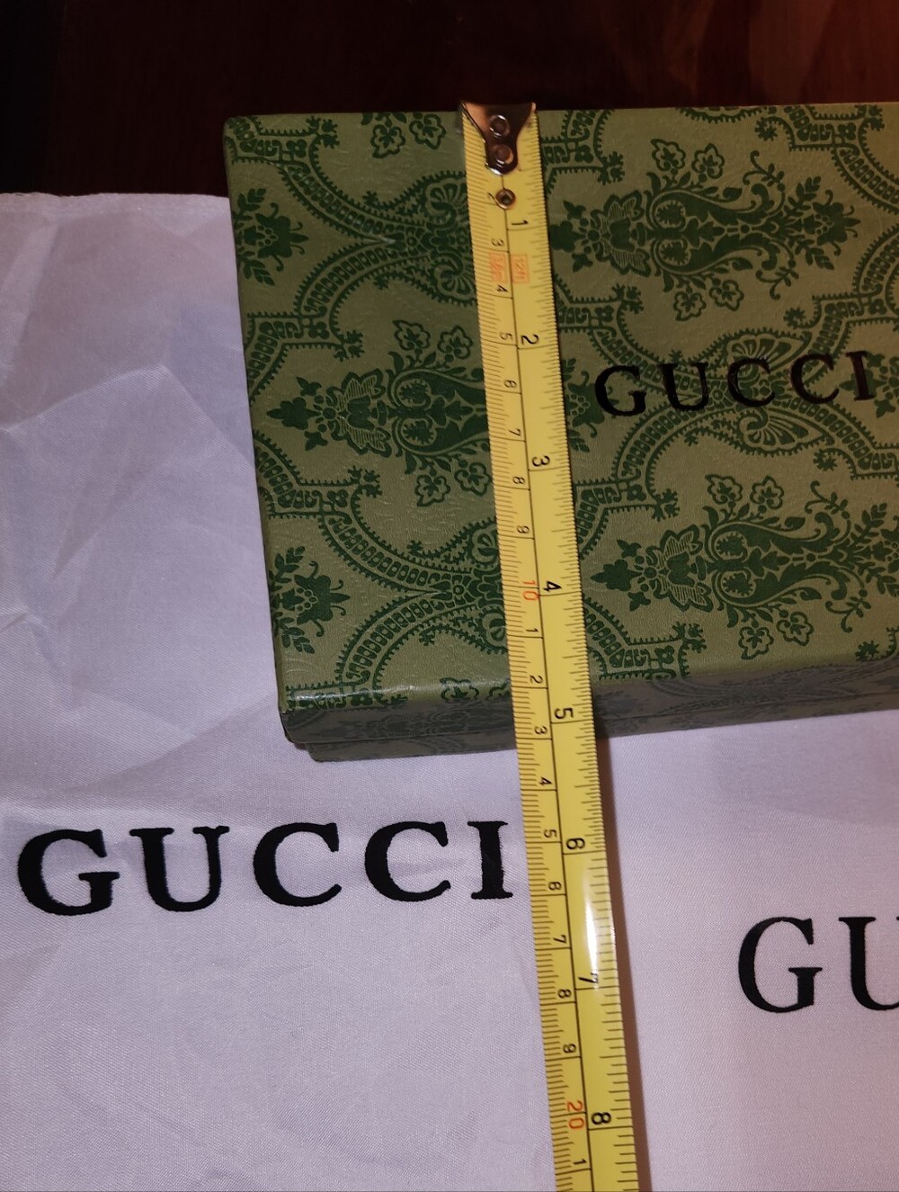 3pcs Gucci Green box and 2 Gucci Logo dust bags - Picture 9 of 15